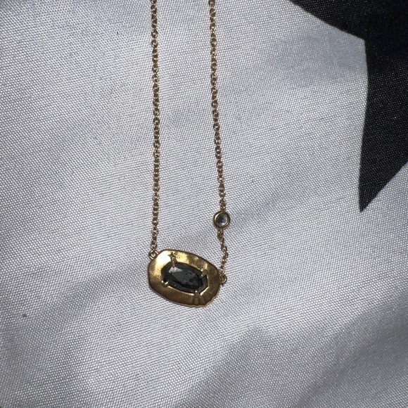 Kendra Scott Necklace - Picture 2 of 2